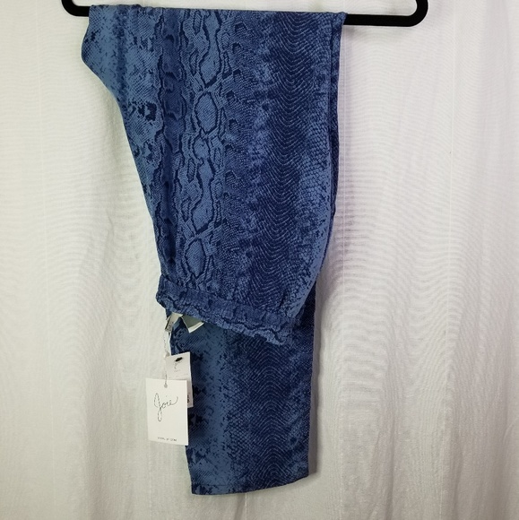 Joie - Blue Python Snakeskin Silk Pants - Picture 3 of 4